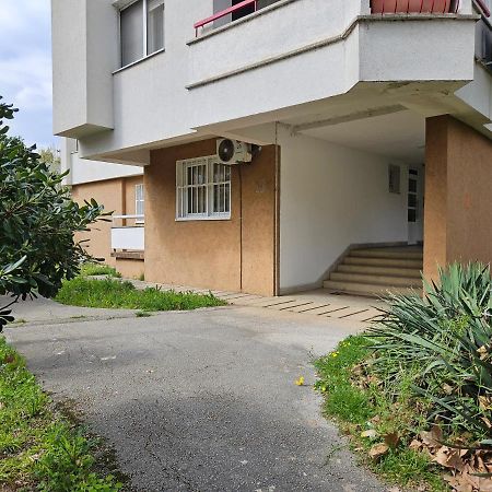 City Mid Mostar Apartment Bagian luar foto